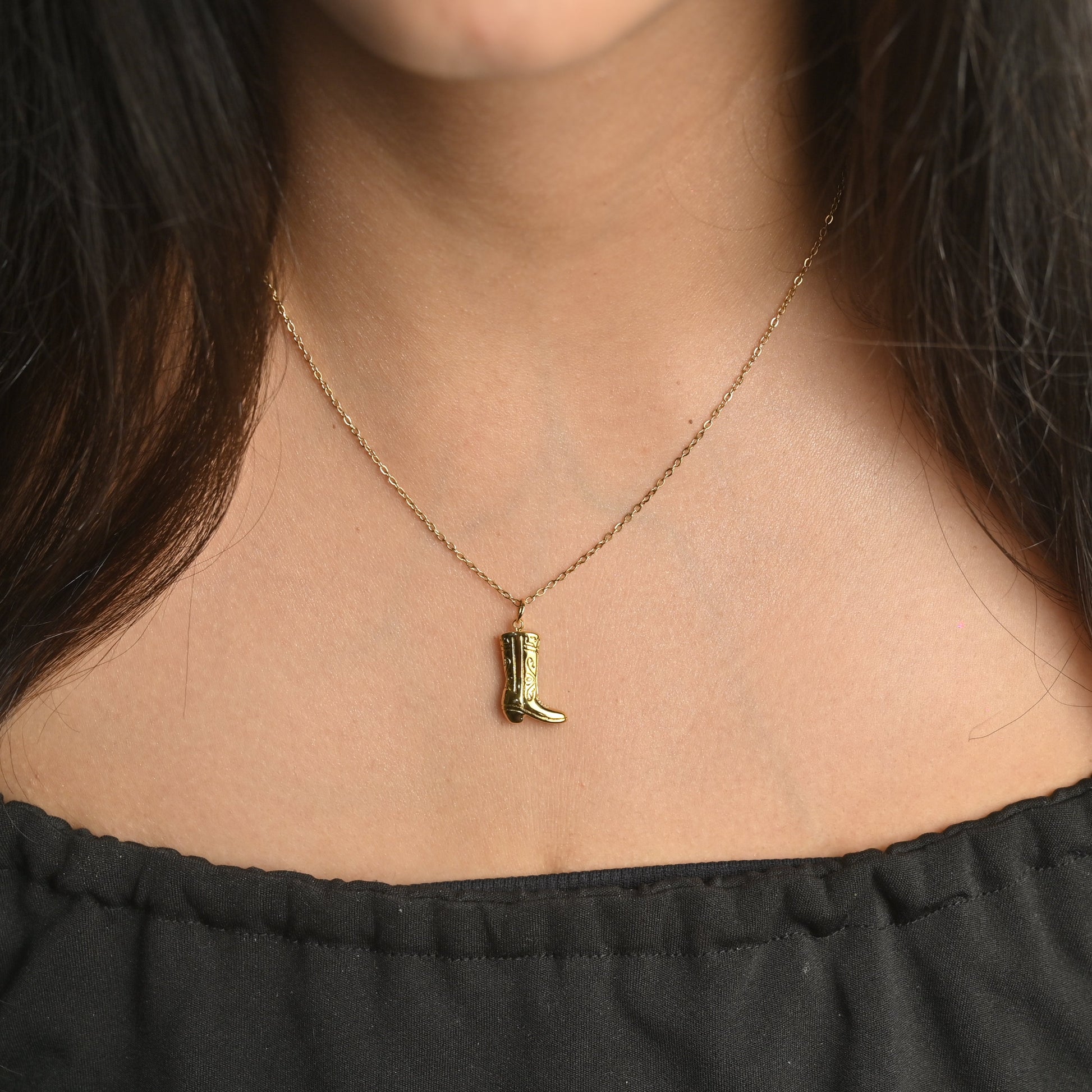 Retro Cowboy Style Boots Pendant Necklace