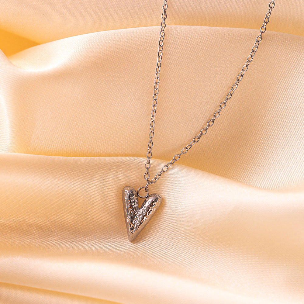 Textured Heart Pendant Necklace