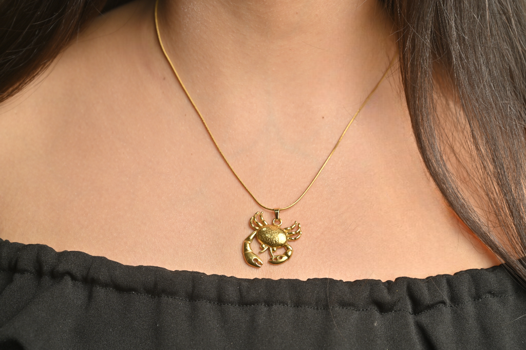 Vintage Marine Style Pendant Necklace