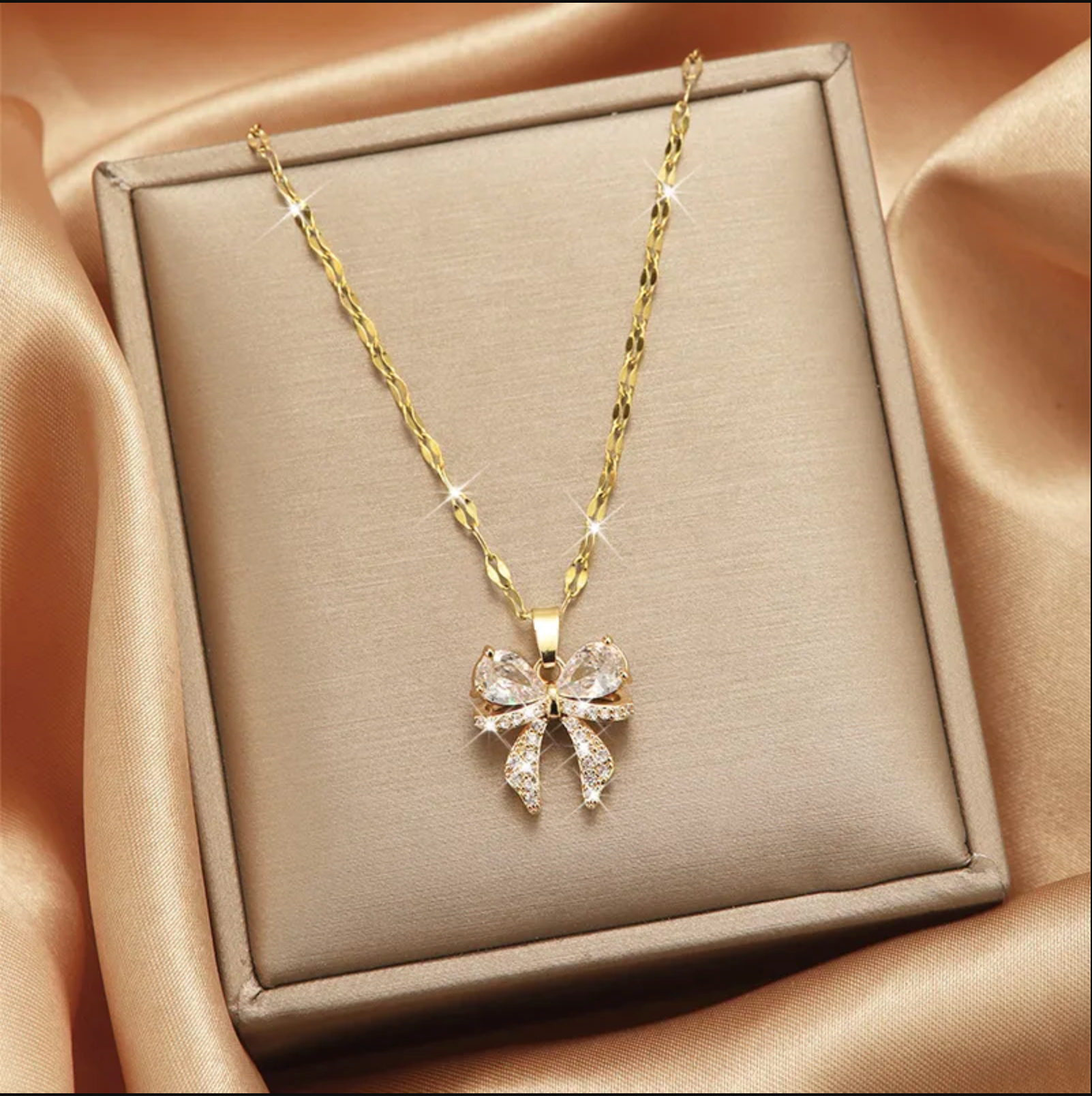 Sparkling Bee Charm Necklace