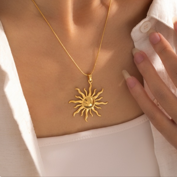 Sunlit Elegance Pendant Necklace